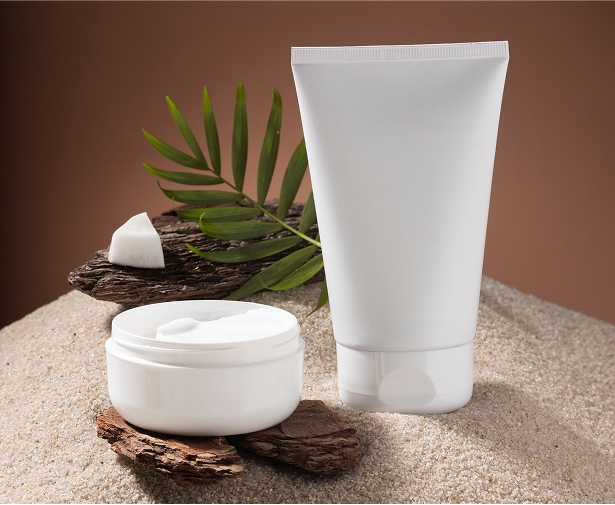 Glowvi commitment to natural beauty and wellness